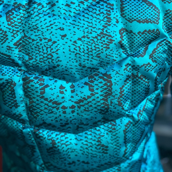 Down Obermeyer Women’s Size Sm Winter Jacket - Picture 10 of 14